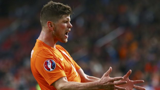 Klaas-Jan Huntelaar vents his anger after missing a chance to score.