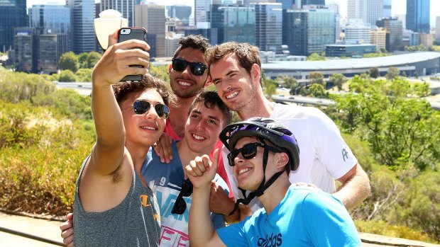 Andy Murray poses for a selfie with fans in Kings Park, Perth, ahead of the Hopman Cup. 