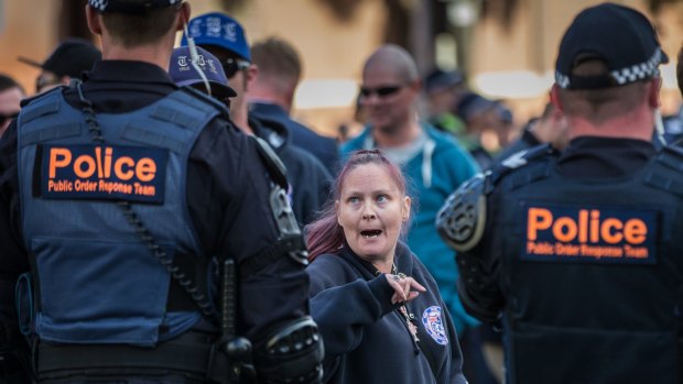 Hard left and right protesters clashed outside a Milo Yiannopoulos event in Melbourne. 