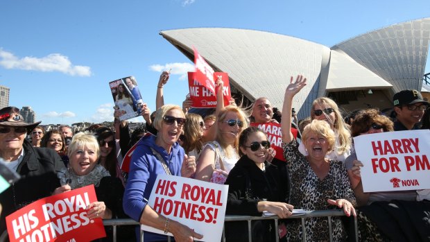 Crowds wait for Prince Harry.