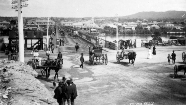 Victoria Bridge from Queen Street, circa 1888.
