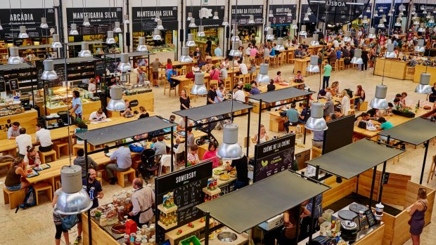 <i>Time Out</I> food court at Mercado da Ribeira attracts more than 3 million visitors annually.