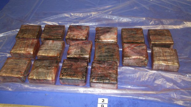 An investigation into an alleged organised crime syndicate has resulted in the seizure of 1.28 tonnes of cocaine in Sydney.