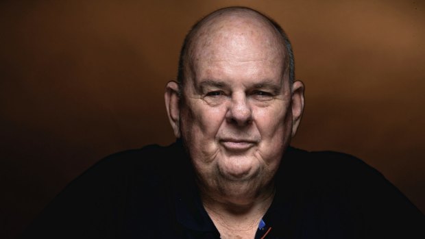 Australian poet Les Murray has shed light on the judging process of this year's Prime Minister's Literary Award for fiction.