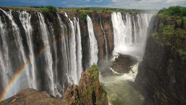 Travel guide and things to do in Livingstone, Victoria Falls, Zambia: Three-minute guide