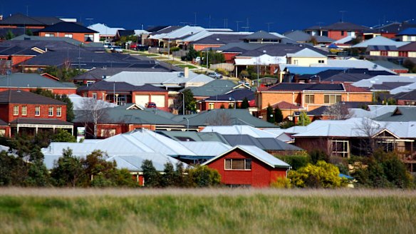 If property investors lie about their salaries there's nothing regulators can do to stop the next crash.