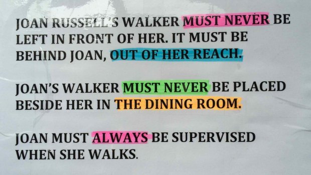 The note Sarah Russell put on her mother's walker in an aged care facility. Despite the note, Joan had a fall when the walker was placed beside her, and died six weeks later.