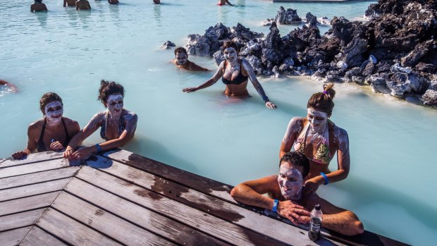 蓝色泻湖,冰岛。