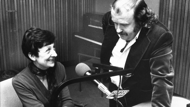 Actress Vivean Gray chats with radio personality Mike Gibson in 1980.

