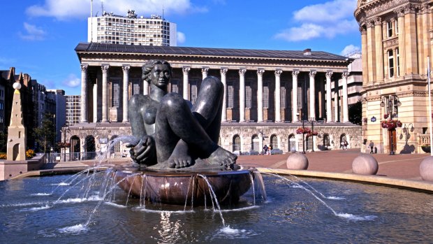 Victoria Square featuring the fountain nicknamed 'The Floozie In the Jacuzzi'.