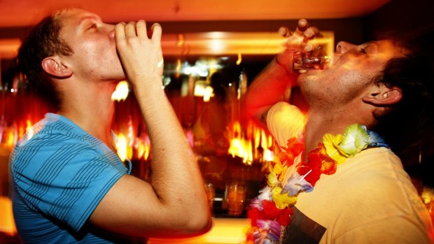 Authors of a new report say the ACT Government should do more to reform alcohol laws to prevent harm.