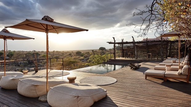 The infinity pool, Mwiba Lodge.