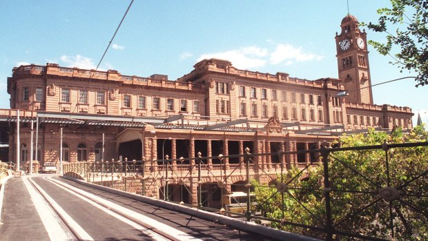 An 180-room hotel is proposed for Central Station's main terminal building.