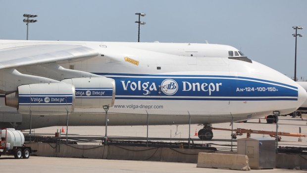 The Antonov AN-124 is the world's second-heaviest gross weight production cargo aeroplane.