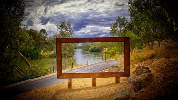 <i>The Bigger Picture</i> on the Yindyamarra Sculpture Trail in Albury.