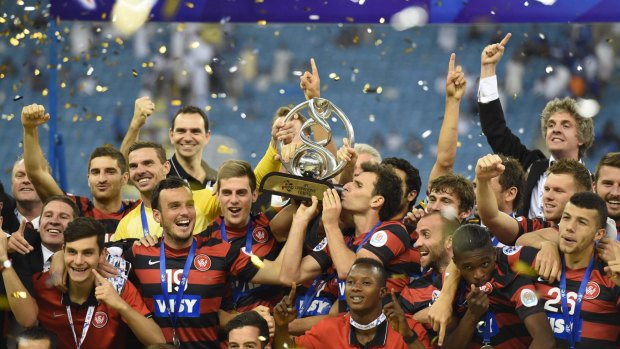 Western Sydney Wanderers celebrate after winning the AFC Champions League 2014 football final against Saudi Arabia's Al Hilal