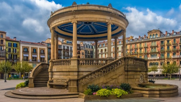 Castle Square (Plaza del Castillo) Pamplona, the historical capital of Navarre, Spain. 
