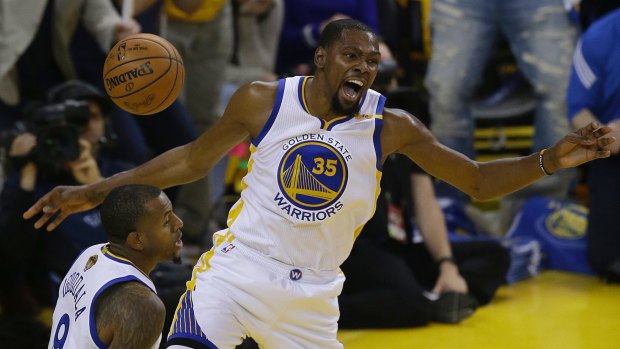 Kevin Durant will not accept Donald Trump's invitation to the Whitehouse.
