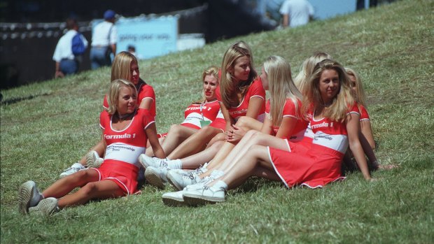 Grid girls watch the race at the 1998 Australian Grand Prix, Melbourne.