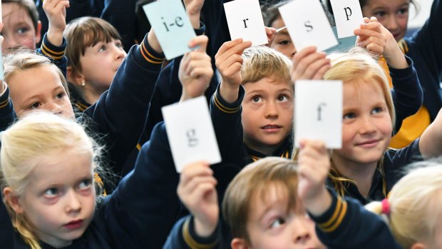 Grade 1 students from Bentleigh West Primary School work on their phonics skills. 