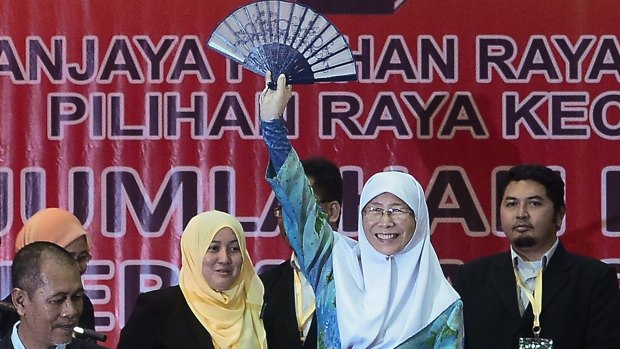 Anwar Ibrahim's wife, Wan Azizah Wan Ismail, has taken on the opposition leadership.