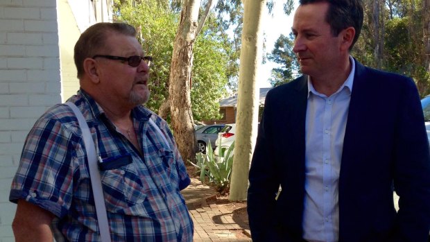 Perth pensioner Ray Payne talks to WA Labor leader Mark McGowan.