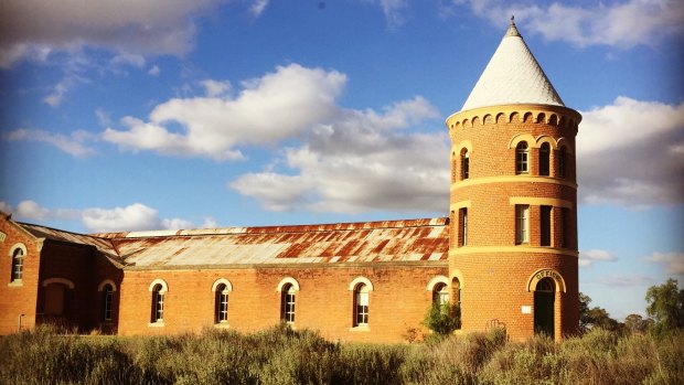 Mount Ophir's tower was added to the building as an office and a nod to the family's European heritage.