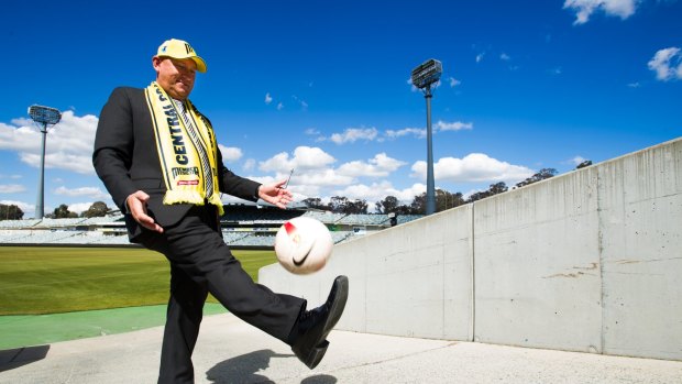 Former A-League4Canberra bid leader Ivan Slavich has signed up with the Central Coast Mariners to lead their campaign to generate support in the capital.