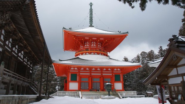 A temple pagoda in Koya.