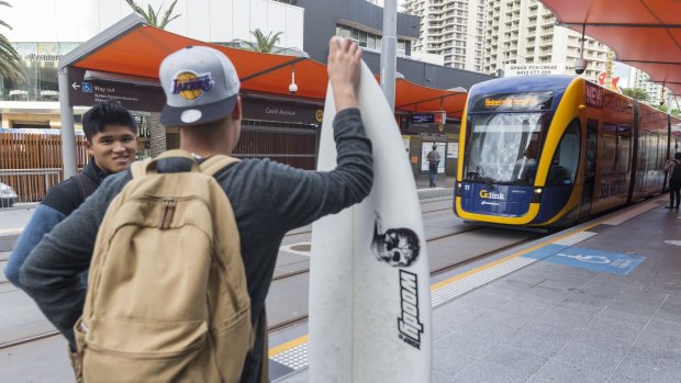 Council has voted down a move to add a new station at Paradise Waters to the Gold Coast light rail link.