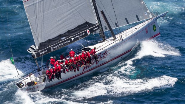 Powering to the finish: Wild Oats XI.