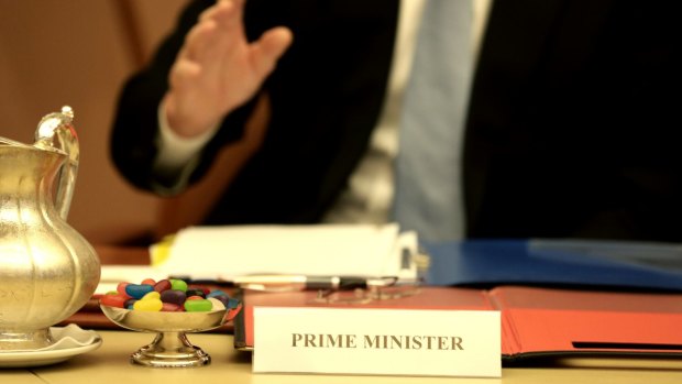 Prime Minister Tony Abbott will chair a meeting of his new ministry in early 2015.