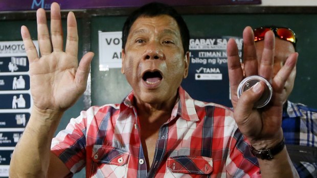  "You won't be killed if you don't do anything wrong," Rodrigo Duterte says of journalists.