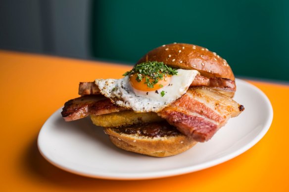 Matinee's breakfast burger with thick bourbon bacon.