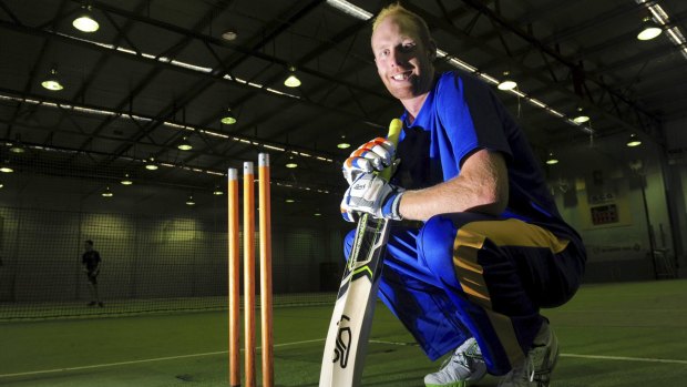 Jason Floros will swap the Big Bash for indoor cricket to help the ACT Rockets.
