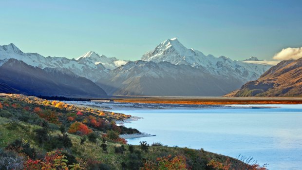 New Zealand attracts tourists in large part due to its natural beauty.