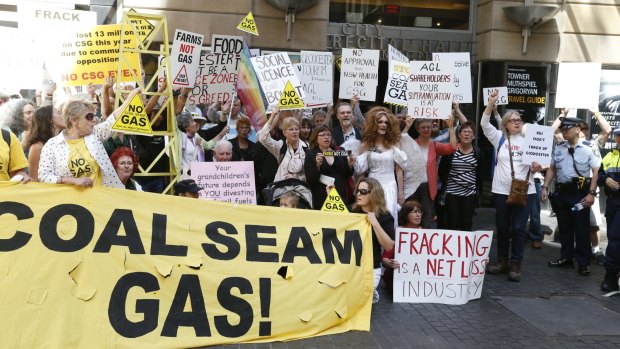 Protesters at AGL's north Sydney headquarters have been meeting each week for almost 100 weeks.