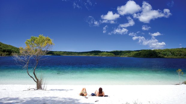 The iconic Lake McKenzie.