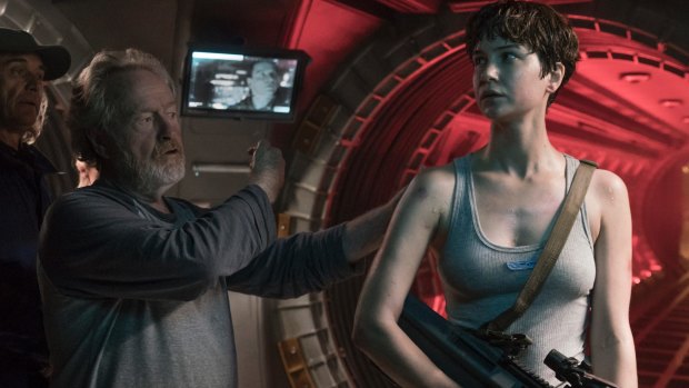 Ridley Scott with Katherine Waterston on the set of 