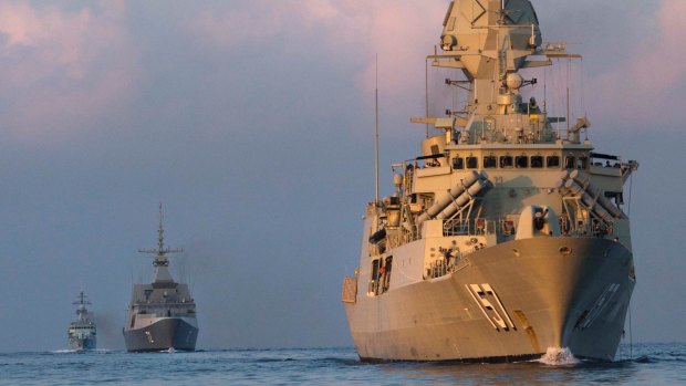 Australia's HMAS Perth, Singapore's RSS Stalwart and Malaysia's KD Kasturi on exercise in 2015.