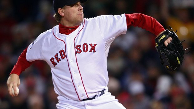 Curt Schilling says he's leaving Boston