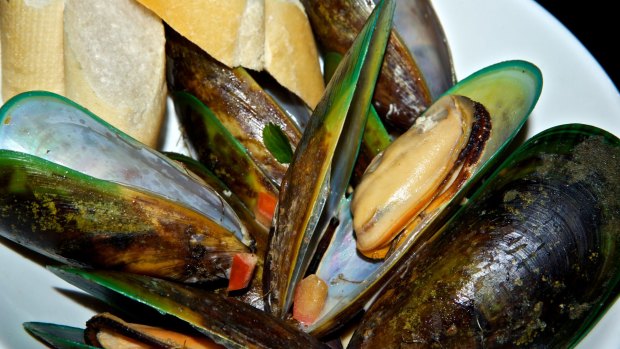 Heartland size portions: New Zealand's famous green lipped mussels.