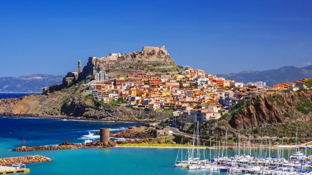 The town of Castelsardo is looking for new residents.
