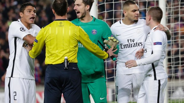 A week to forget: PSG players argue with the referee on Thursday morning.