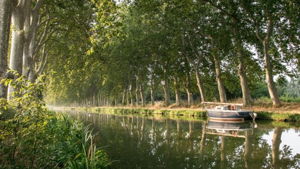 The Canal du Midi in the morning in Beziers, southern France.