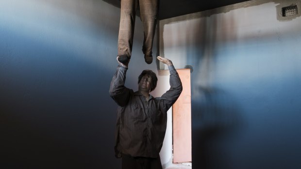 A recreation of a a failed escape attempt by prisoners through the jail roof. The complex operated as a jail from 1859 until 1966 and in 1974 was reopened as a tourist attraction.
