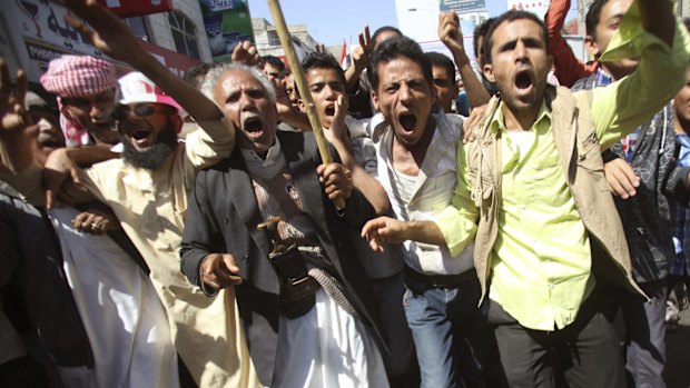 Anti-Houthi protesters in the south-western Yemeni city of Taiz at the weekend.