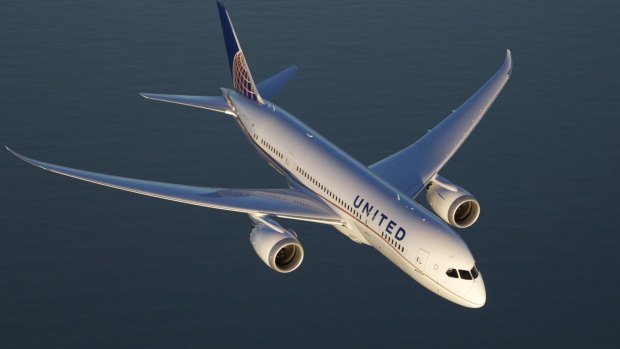 United Airlines Dreamliner 787-9. 