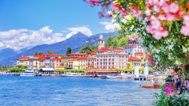A gift to suit the destination: Coastal town Bellagio in Italy.