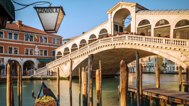 The currency exchange was near Venice's famous Rialto Bridge.